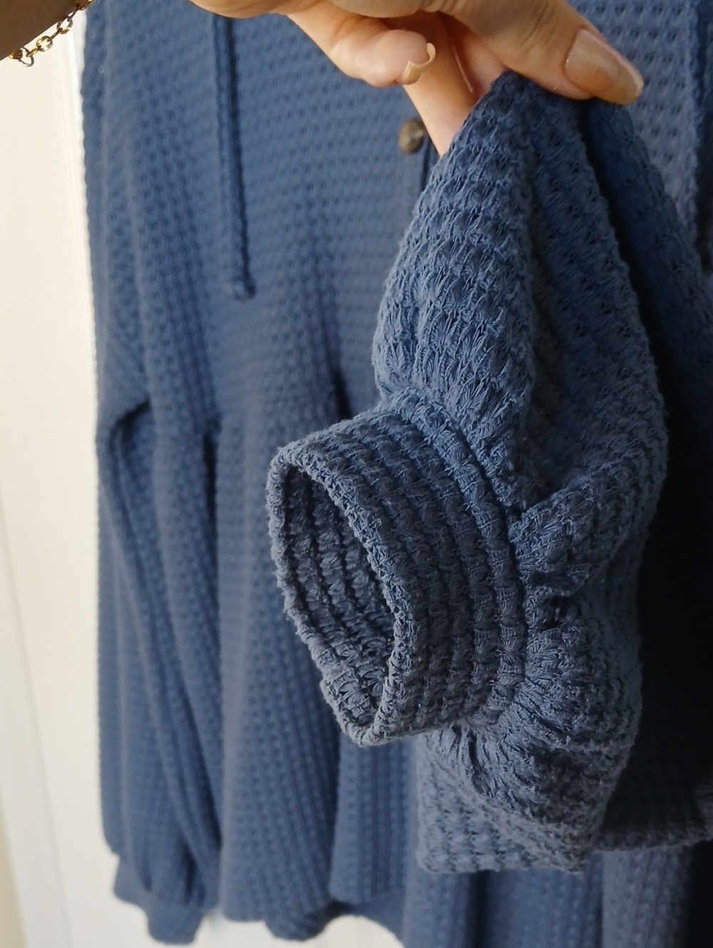 SO Peplum Henley Hoodie In Cyclone Blue - Picture 4 of 6